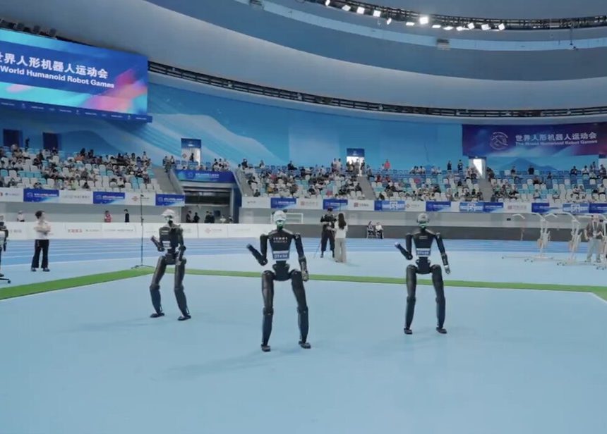 Este verano las olimpiadas son robóticas y se celebran en China: bienvenidos a los primeros Juegos mundiales de robots humanoides