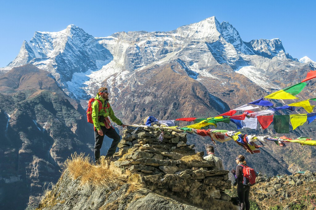 Para descongestionar el Everest, Nepal permite acceder a otros 97 picos gratis. El problema es que nadie quiere subirlos